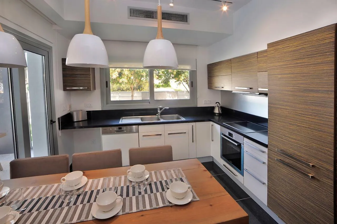 The Lighthouse Villas Perivolia