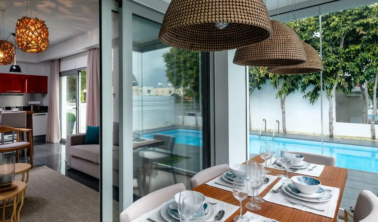 The Lighthouse Villas Perivolia