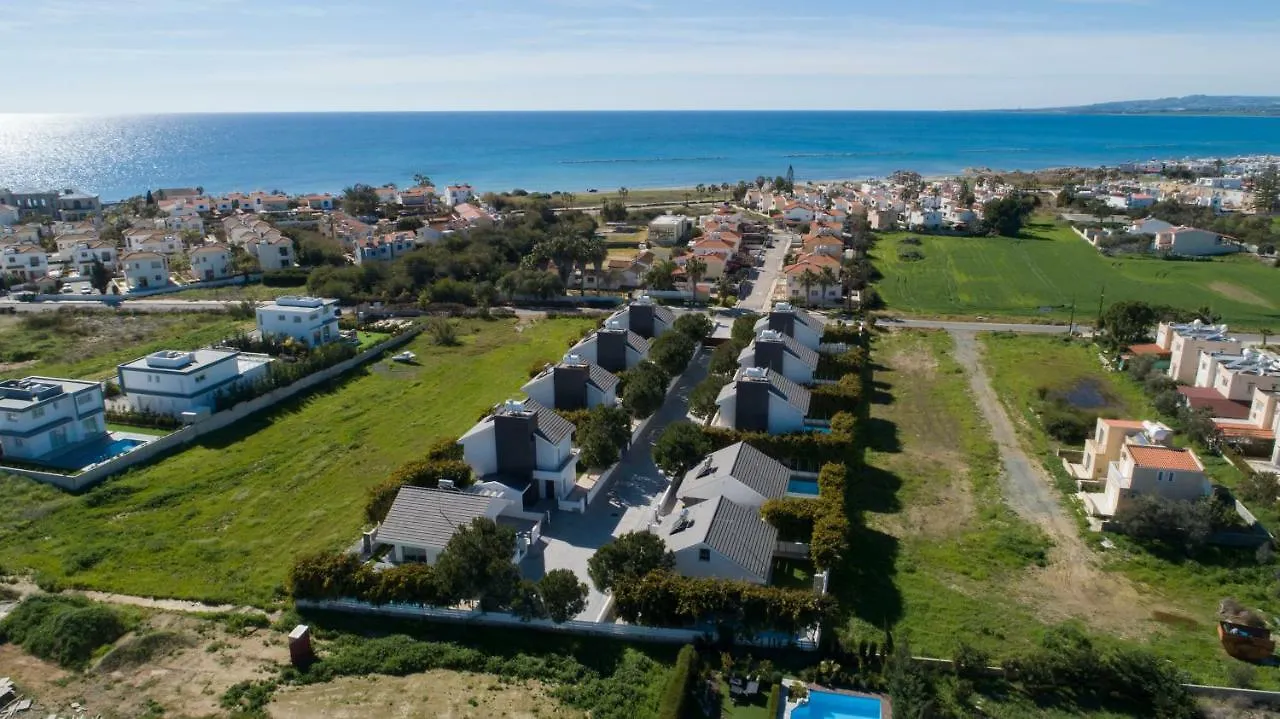 The Lighthouse Villas Perivolia
