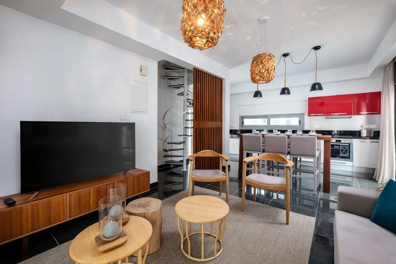 The Lighthouse Villas Perivolia