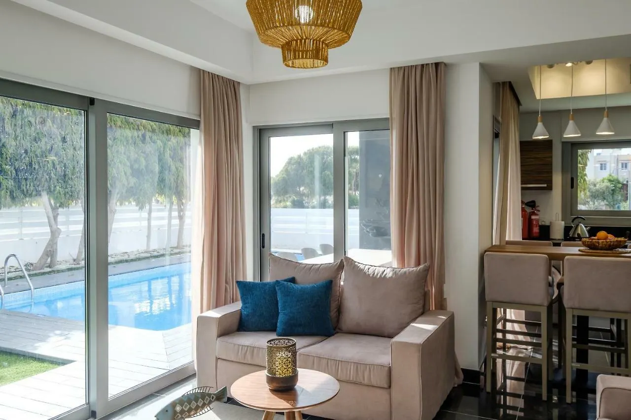 The Lighthouse Villas Perivolia