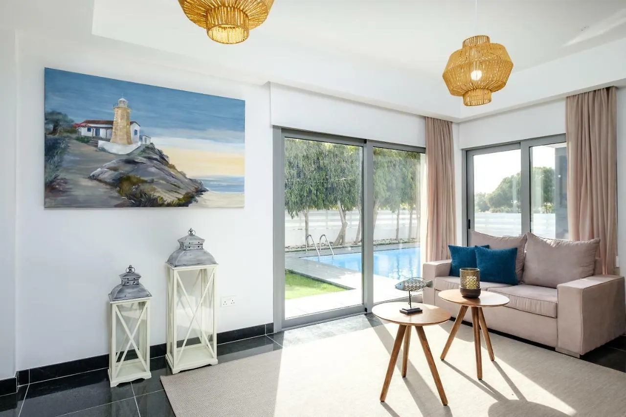 The Lighthouse Villas Perivolia