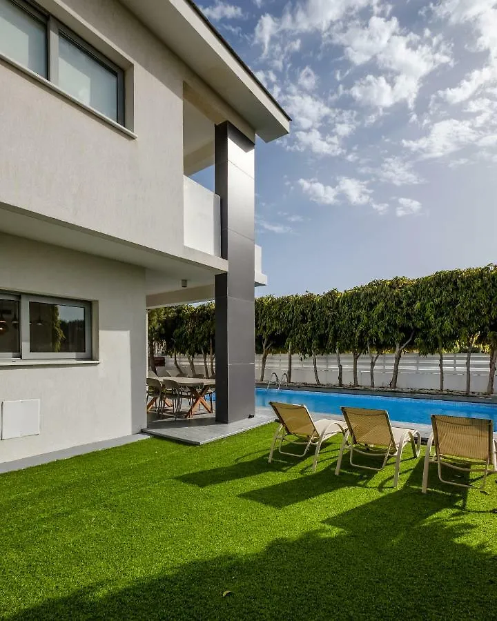 The Lighthouse Villas Perivolia 0*,  Cyprus