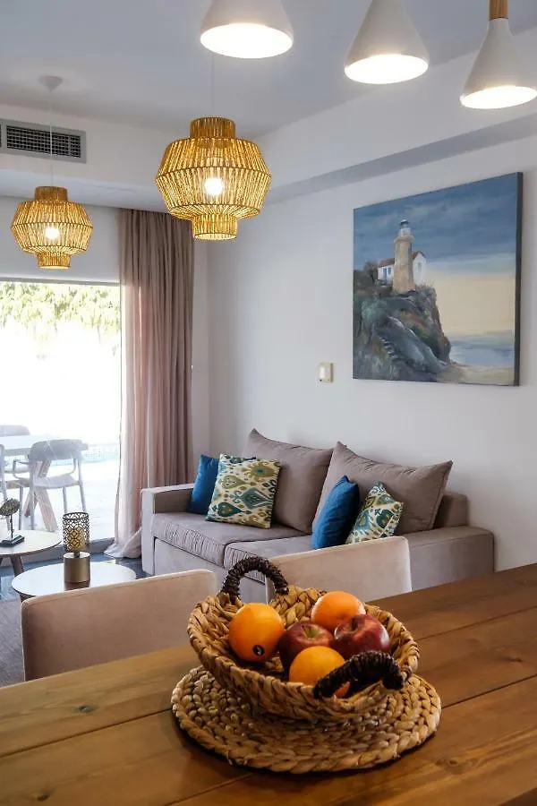 The Lighthouse Villas Perivolia