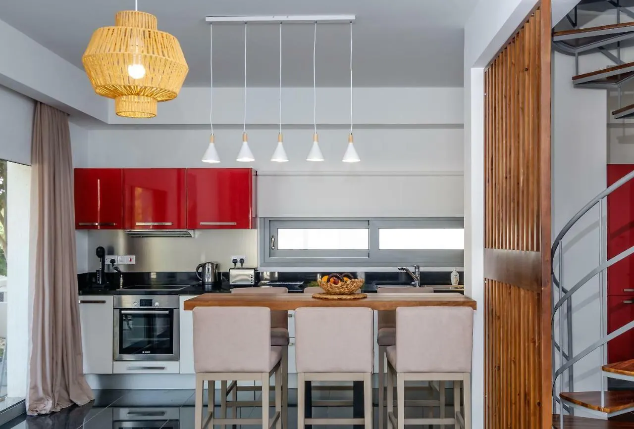 The Lighthouse Villas Perivolia