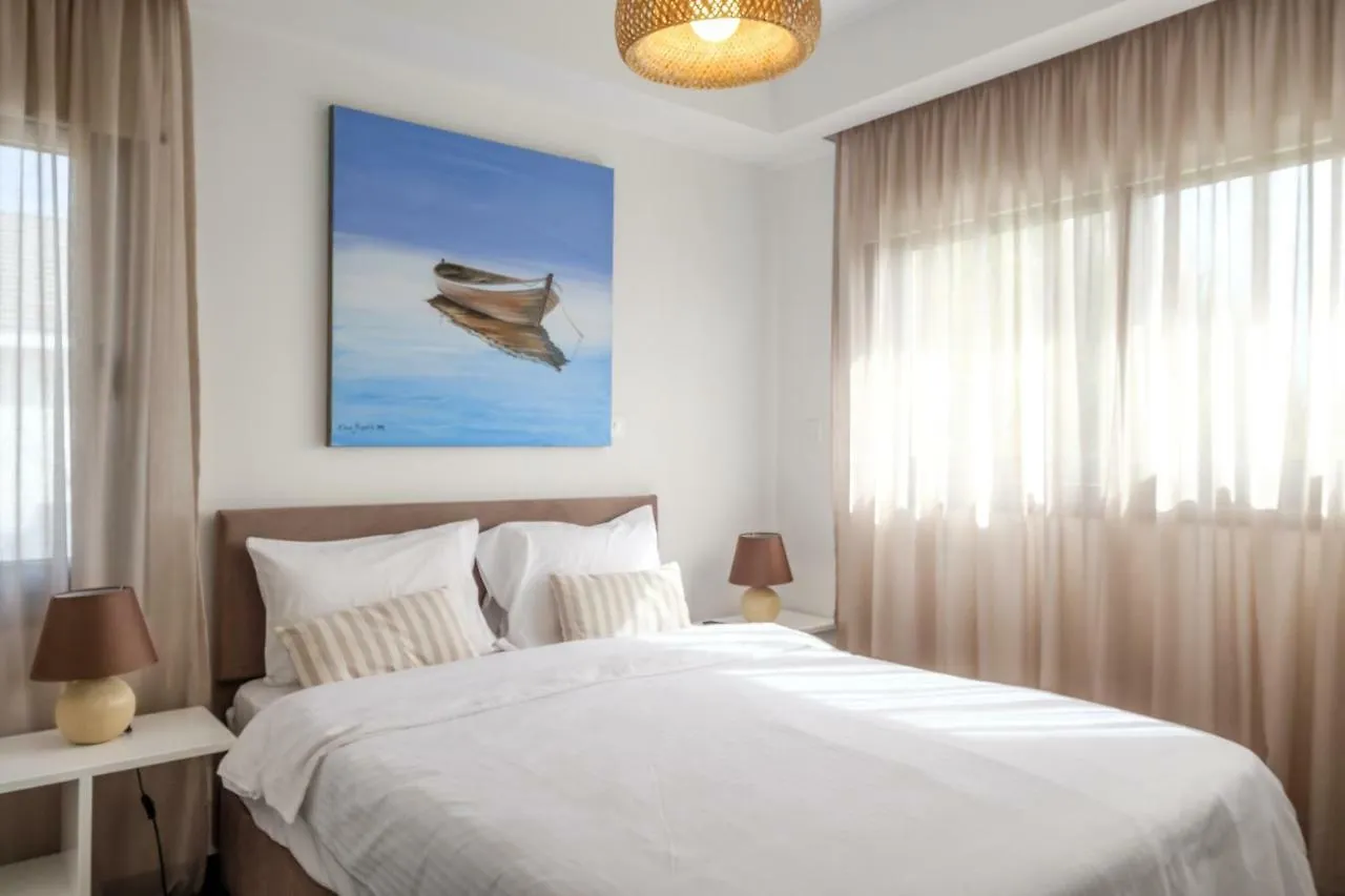 The Lighthouse Villas Perivolia