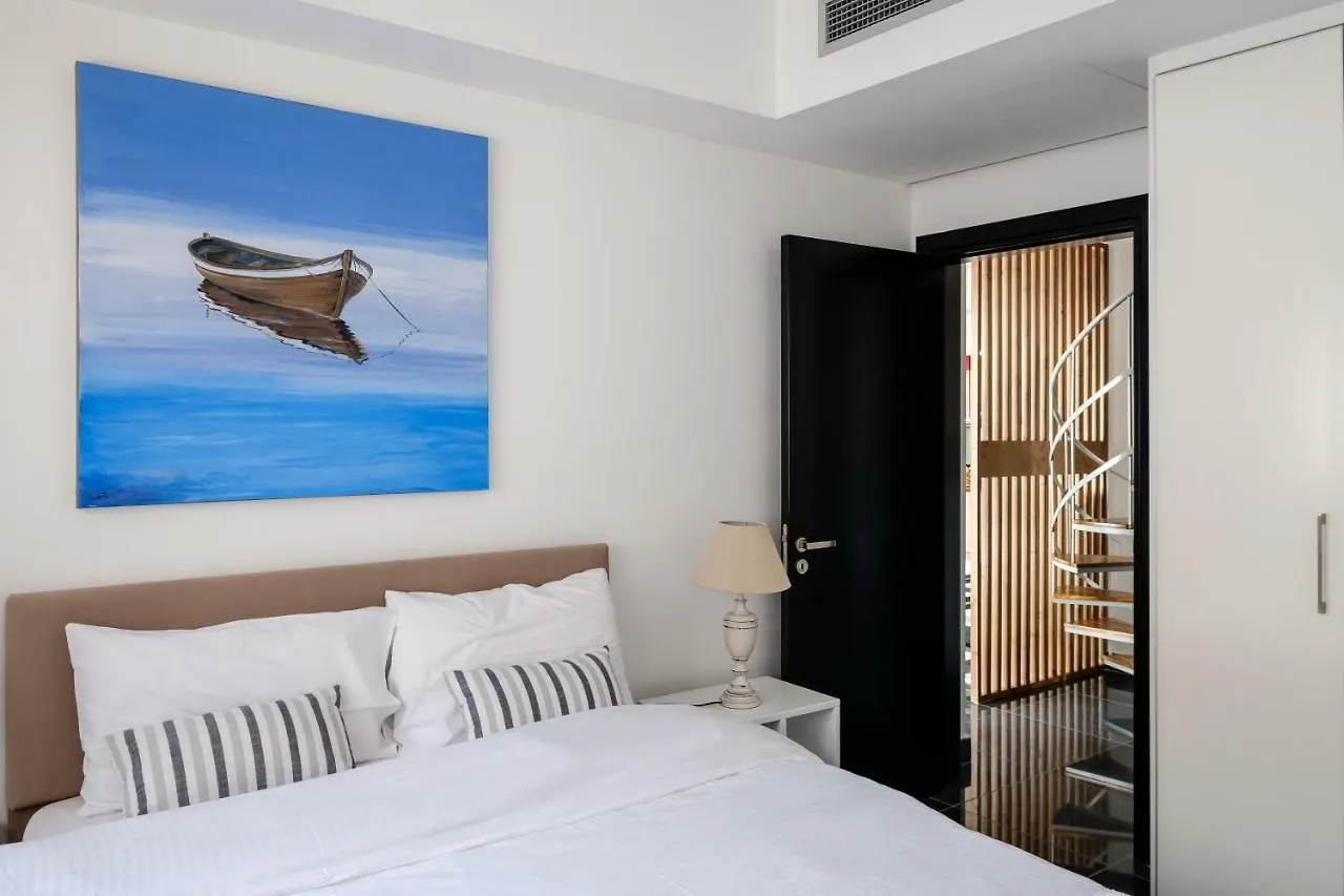 The Lighthouse Villas Perivolia