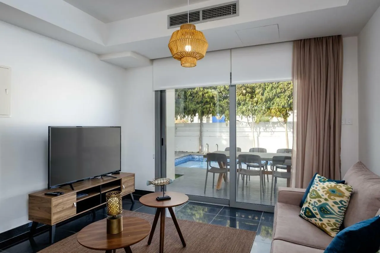 The Lighthouse Villas Perivolia