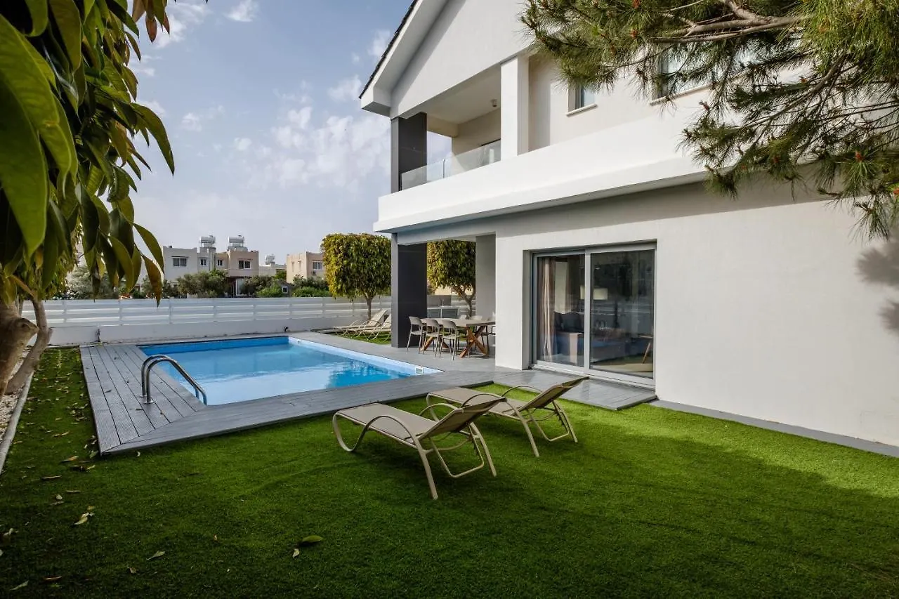 The Lighthouse Villas Perivolia 0*,  Cyprus