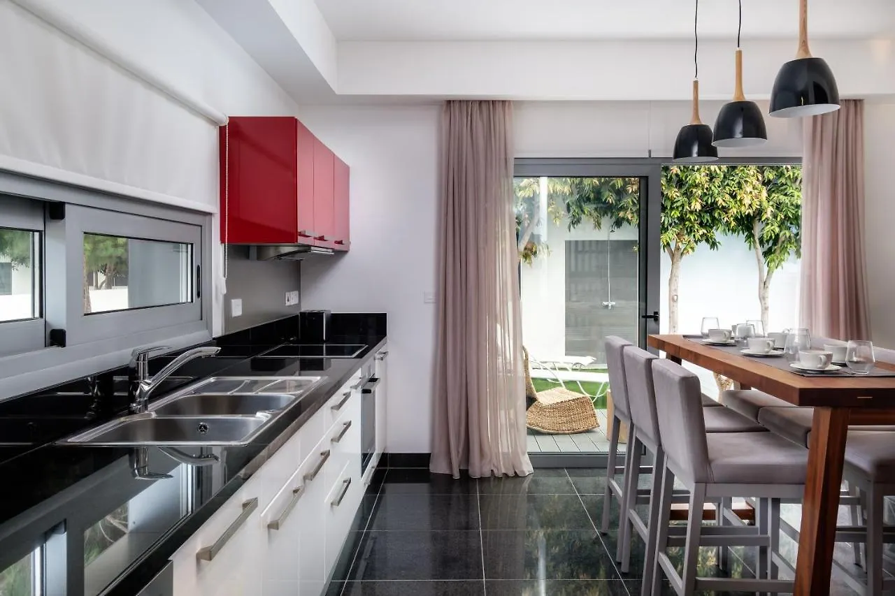 The Lighthouse Villas Perivolia